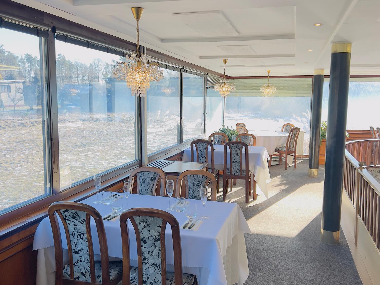 Hotel Sloup Sobeslav Экстерьер фото