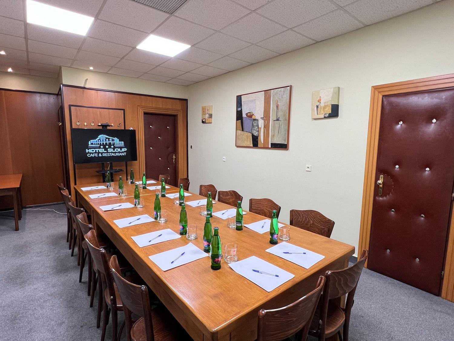 Hotel Sloup Sobeslav Экстерьер фото
