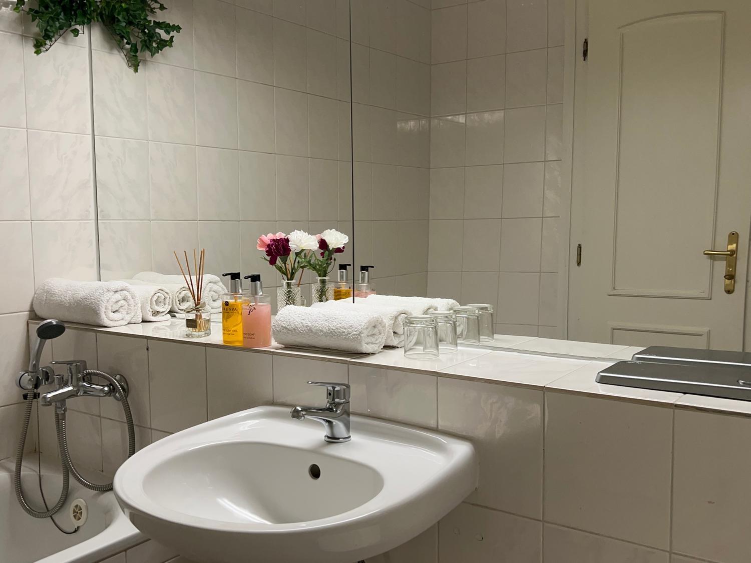 Hotel Sloup Sobeslav Экстерьер фото